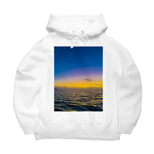 Night to the crescent moon Big Hoodie