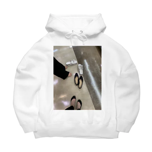 履きたくない！ Big Hoodie