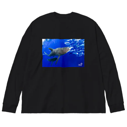 シルキーシャーク Big Long Sleeve T-Shirt