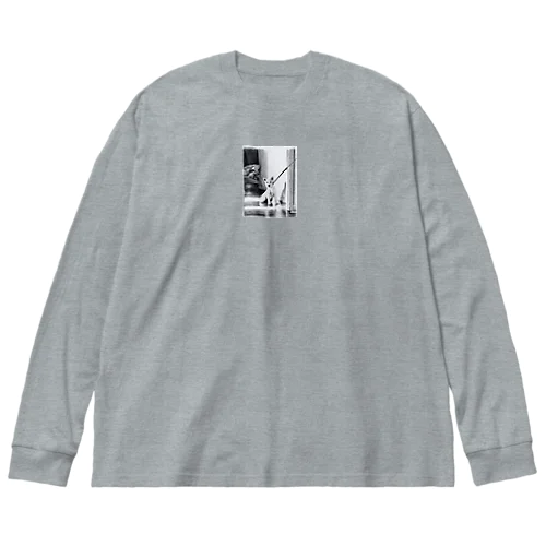 TEN’s  relax 2 front Big “ふてくされ”logo series Big Long Sleeve T-Shirt