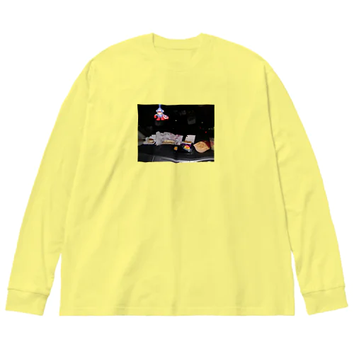 チートデイのマック Big Long Sleeve T-Shirt