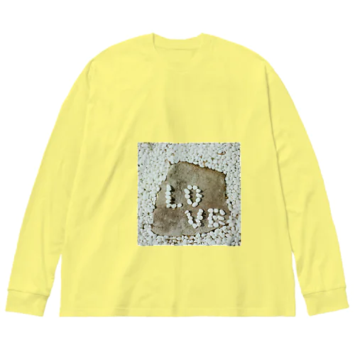 LOVE. Big Long Sleeve T-Shirt