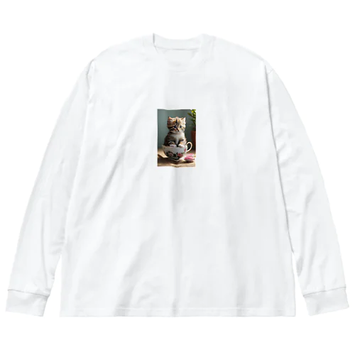 かわいい子猫がティーカップに座っているグッズ Big Long Sleeve T-Shirt