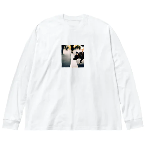 散歩中の犬のグッズ Big Long Sleeve T-Shirt