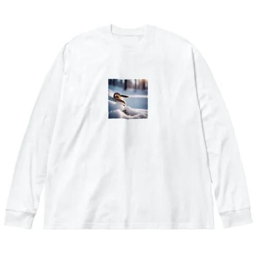 美しい雪景色の中を這いずりながら喜んでいる蛇 Big Long Sleeve T-Shirt