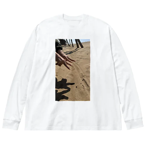 浜辺散歩で仲良しピース✌️ Big Long Sleeve T-Shirt