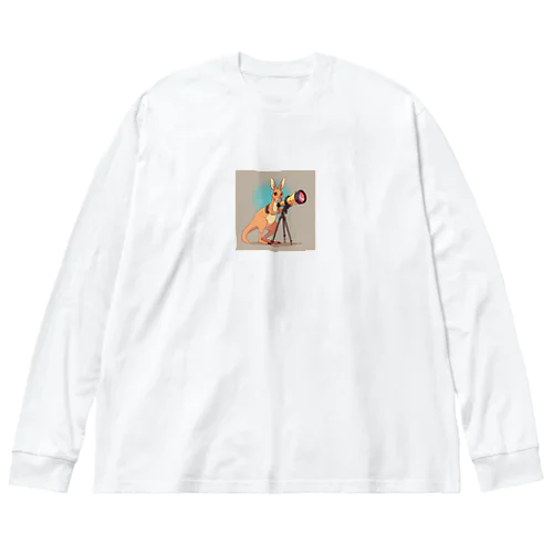 おもちゃの望遠鏡でかわいいカンガルーに会おう Big Long Sleeve T-Shirt