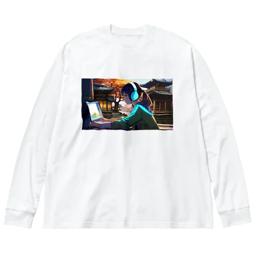 Typing Girl Big Long Sleeve T-Shirt