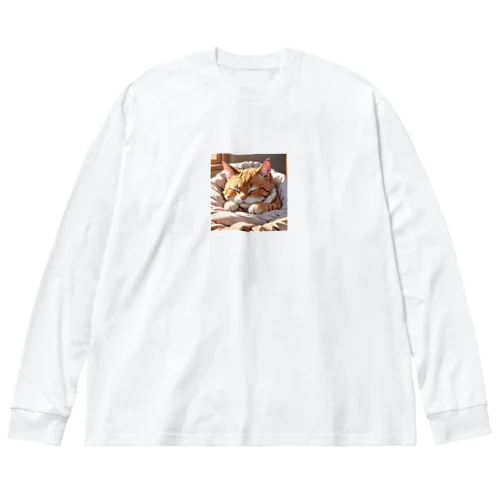 ほっこり可愛い✨布団で寝る猫🐱💤 ビッグシルエットロングスリーブTシャツ