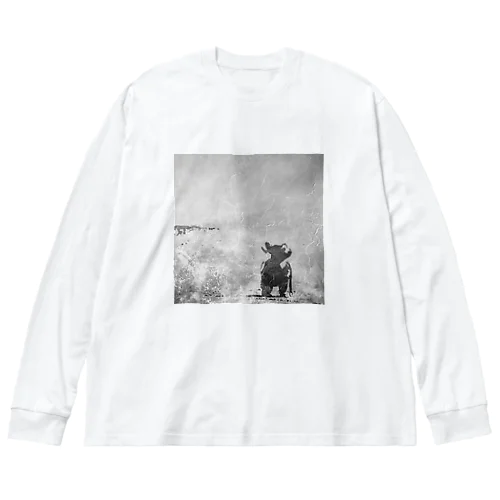 海辺を散歩するチワワ Big Long Sleeve T-Shirt