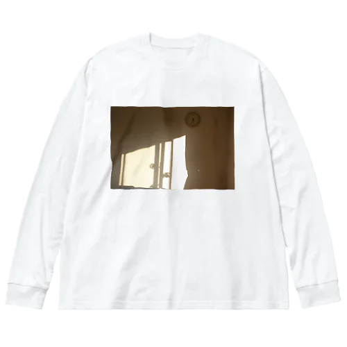 部屋に入る西日 Big Long Sleeve T-Shirt