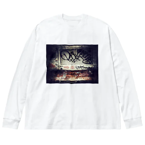 STRT Big Long Sleeve T-Shirt