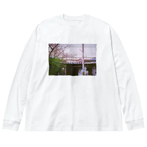 春 ビッグシルエットロングスリーブTシャツ