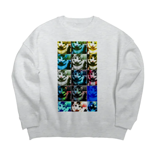 momoいっぱい Big Crew Neck Sweatshirt