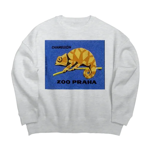 チェコ・プラハ動物園　カメレオン Big Crew Neck Sweatshirt