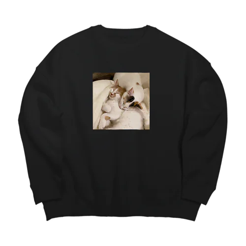 猫たちとねむる Big Crew Neck Sweatshirt