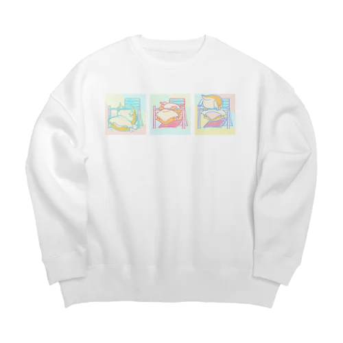 逆上がりを諦めないフトアゴヒゲトカゲ Big Crew Neck Sweatshirt