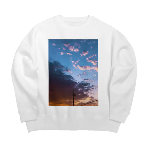 Gradation Big Crew Neck Sweatshirt