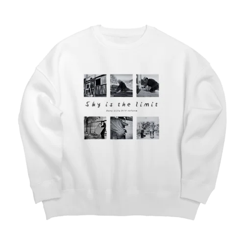 【公式グッズ2】ボロ別荘DIYリフォーム Sky is the limit ver. Big Crew Neck Sweatshirt