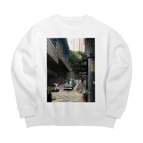 HONG KONG CENTRAL  Big Crew Neck Sweatshirt