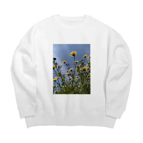 黄色い春菊の花 Big Crew Neck Sweatshirt