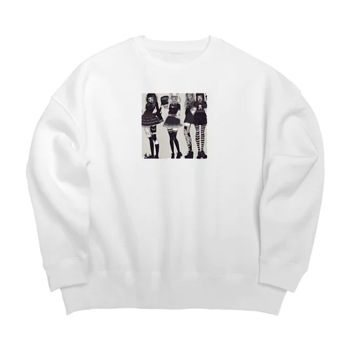 キモ＆キュート Big Crew Neck Sweatshirt