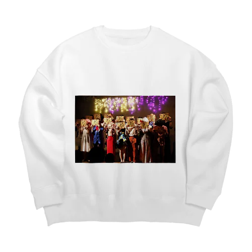 バー弓子オープニング Big Crew Neck Sweatshirt