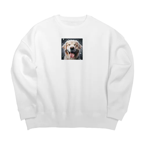 「ゴールデンな冬のひととき、雪と共に大笑い！」 Big Crew Neck Sweatshirt