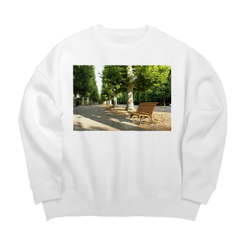 フレンチ風公園でゆっくり休憩しましょう Big Crew Neck Sweatshirt