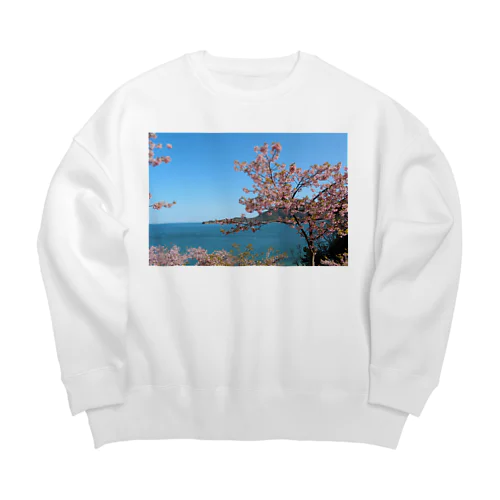 しまなみ海道の桜 Big Crew Neck Sweatshirt