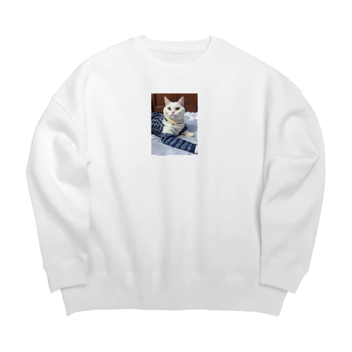 ねこちゃん、 Big Crew Neck Sweatshirt