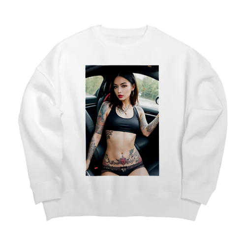 車にいるタトゥー美女 Big Crew Neck Sweatshirt