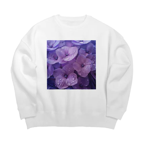 雨に濡れる　紫陽花 Big Crew Neck Sweatshirt