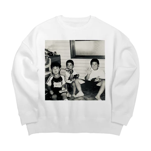 友達 Big Crew Neck Sweatshirt