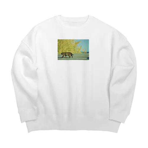 歩くねこ Big Crew Neck Sweatshirt