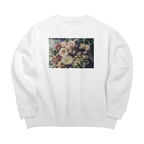 薔薇の花束を。 Big Crew Neck Sweatshirt