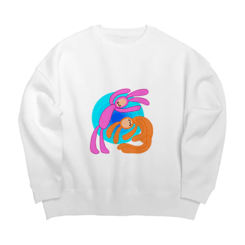 戯れるウサギ Big Crew Neck Sweatshirt