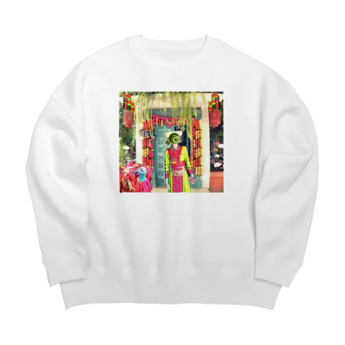 チェンマイのカメラ族 Big Crew Neck Sweatshirt