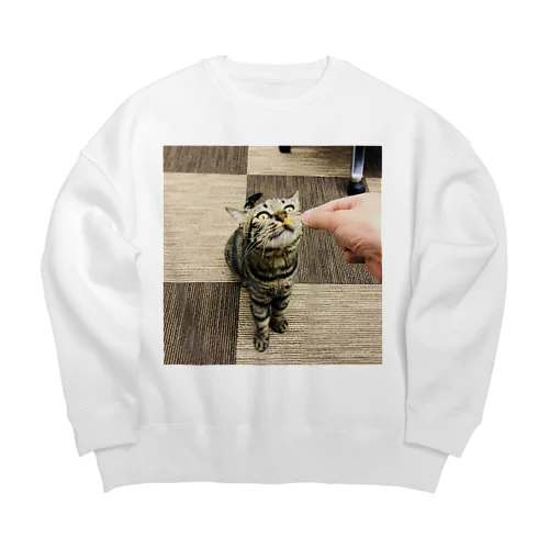 保護猫こーりんのヤムヤム Big Crew Neck Sweatshirt