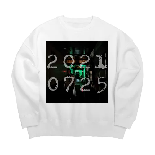 ヒューマン3 Big Crew Neck Sweatshirt