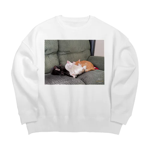 ウチの猫達 Big Crew Neck Sweatshirt