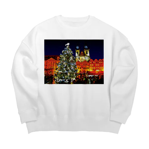 プラハ 夜のクリスマスツリーとティーン教会 Big Crew Neck Sweatshirt