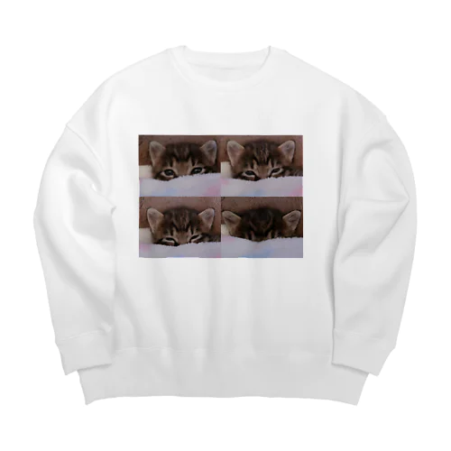 ボクもうねむいよ(ロゴ無し) Big Crew Neck Sweatshirt