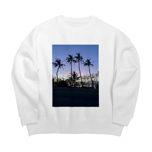 guam Big Crew Neck Sweatshirt