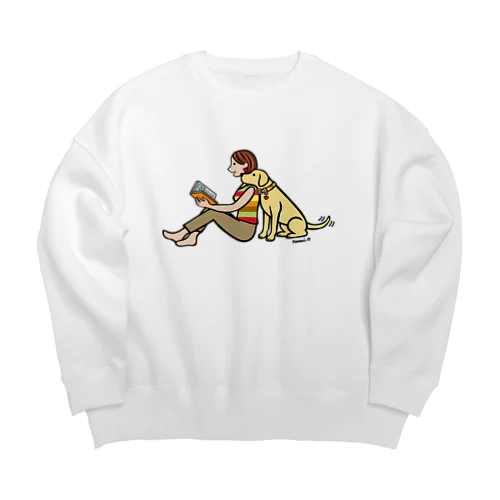 イエローラブラドールとママの読書の時間 Big Crew Neck Sweatshirt