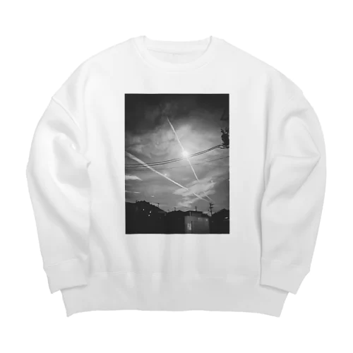 何か降ってきた。 Big Crew Neck Sweatshirt