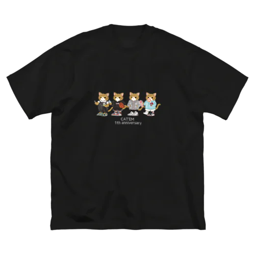 1th anniversary　スニーカーを履いた猫のブランド ビッグシルエットTシャツ