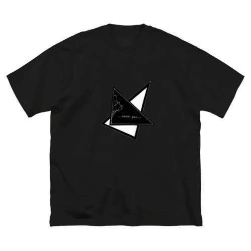 uzukiの三角ロゴ▶︎△ ビッグシルエットTシャツ