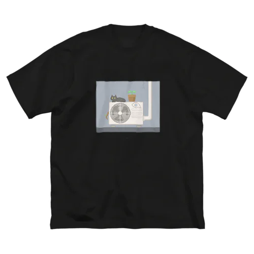 室外機の夢 Big T-Shirt