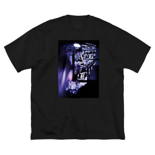  Ambiguous_no.3 Big T-Shirt